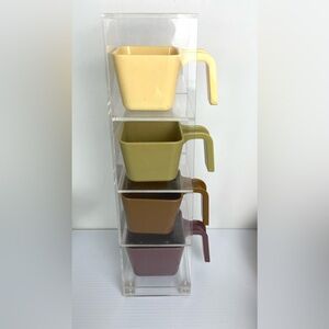 RARE Carlisle 22.5oz, 16oz, 12 oz, 9.5oz, Stacking Measuring Cup Set Of 4
